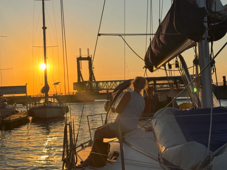 Barca a vela a noleggio a Saint-Malo al miglior prezzo
