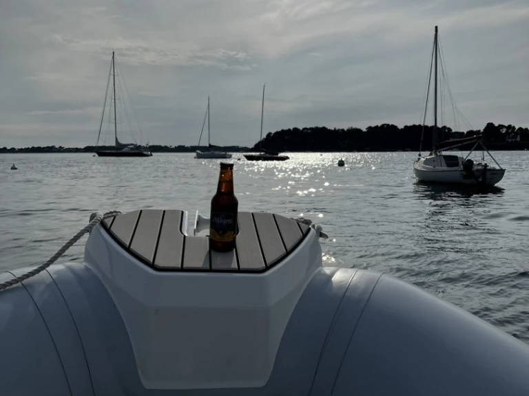 Noleggio Gommone con o senza skipper Zodiac a Arzon