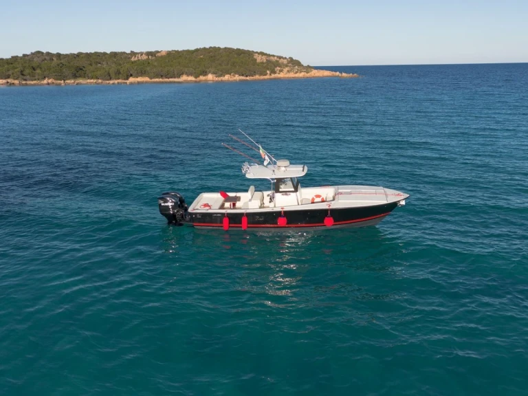 Noleggio Barca a motore Allcustom con patente nautica