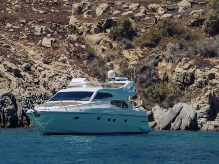 Yacht di lusso a noleggio a Mykonos (Citta) al miglior prezzo
