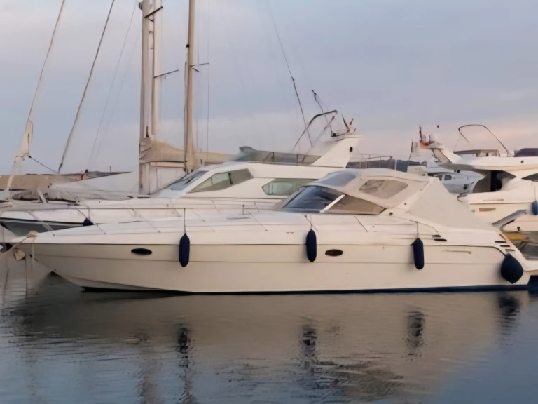 Noleggio a Puntone – Sealine Sealine S 41 su SamBoat