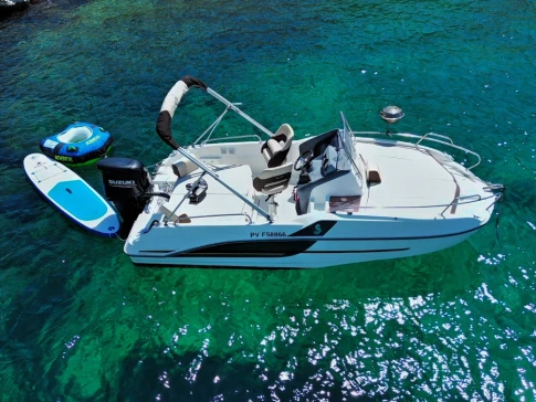 Noleggio barche Bénéteau Flyer 5.5 SUNdeck a Marsiglia su Samboat