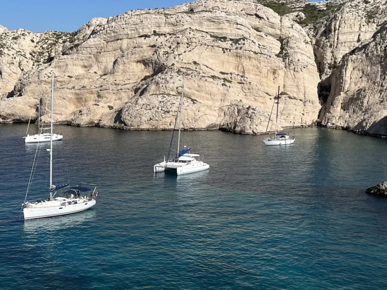 Noleggio Catamarano Fountaine Pajot con patente nautica