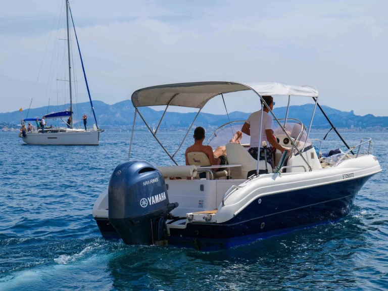 Noleggio a Francia – Pacific Craft Pacific Craft 650 WA su SamBoat