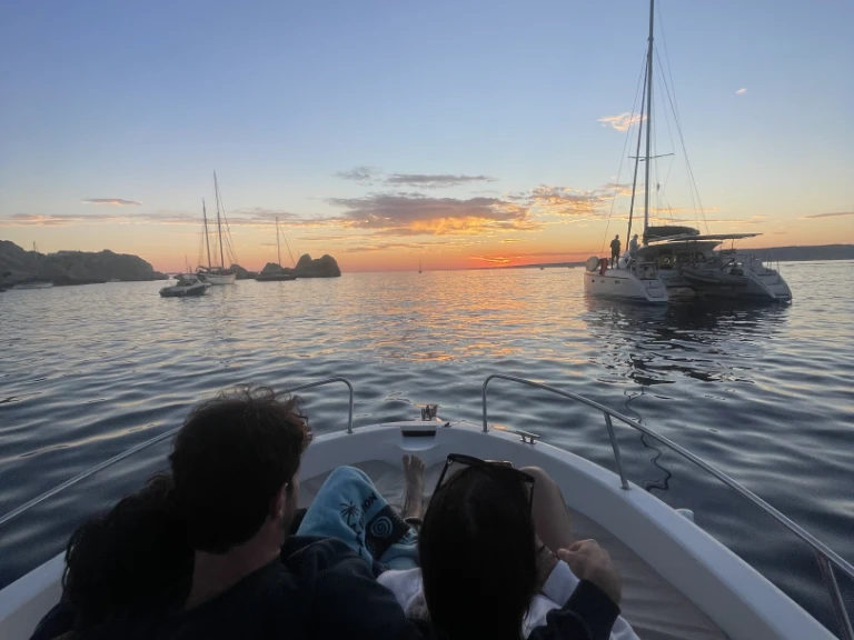 Pacific Craft Pacific Craft 570 WA Sunset da affittare a  Marsiglia