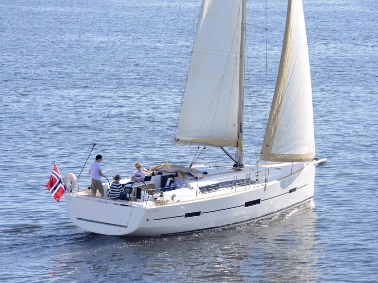Noleggio Barca a vela Dufour con patente nautica