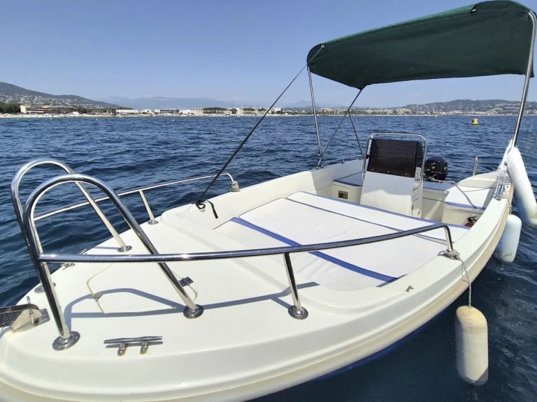 Noleggio Barca a motore SAFTER Marine con patente nautica