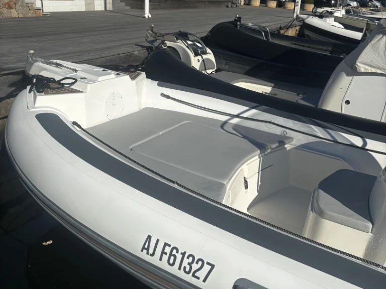 Noleggio Gommone con o senza skipper Capelli a Porto-Vecchio