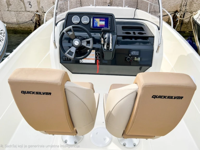 Noleggio Barca a motore con o senza skipper Quicksilver a Spalato