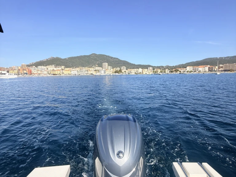 Noleggiare una Pacific Craft Pacific Craft 625 Open Trendy a Ajaccio
