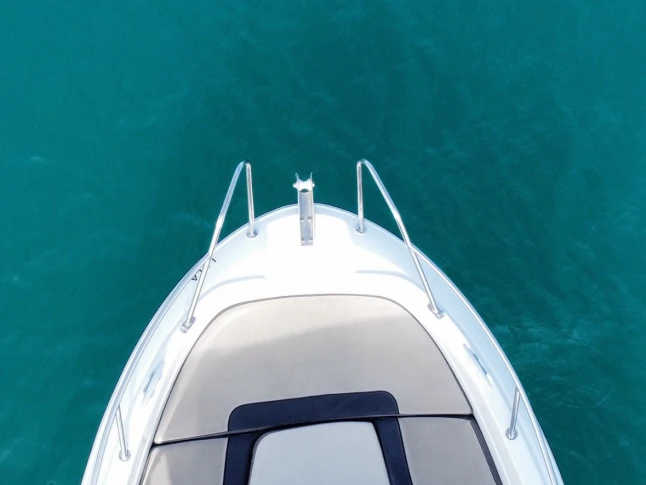 Noleggio Barca a motore Jeanneau con patente nautica