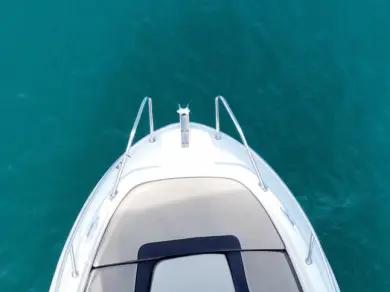 Noleggio Barca a motore Jeanneau con patente nautica