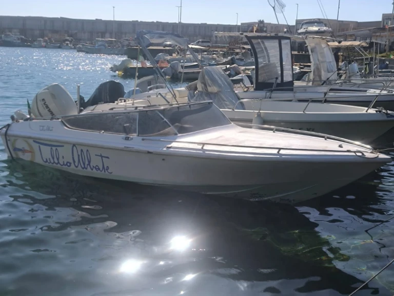 Noleggio barche Italia economico Sea star
