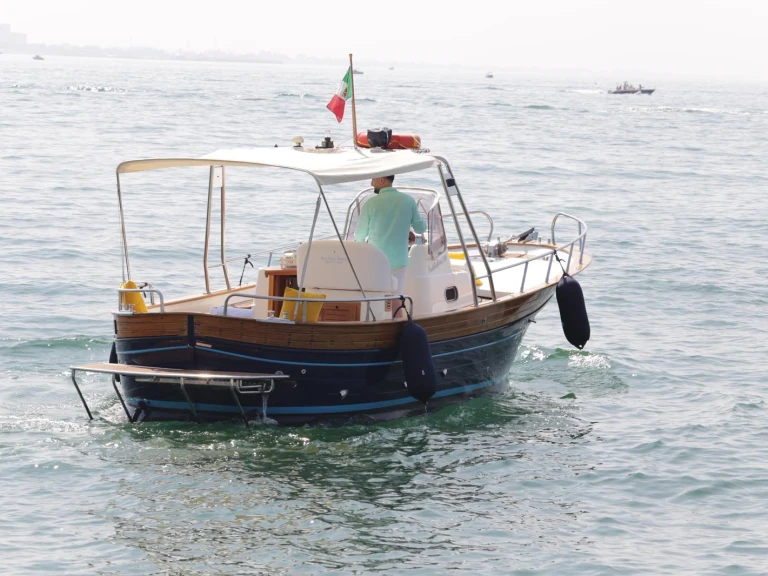 Noleggio a Salerno – Fratelli Aprea Sorrento 7,50 open cruise su SamBoat