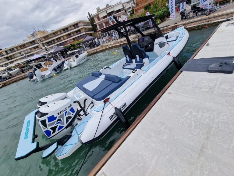 Noleggiare una Mazziena SP 26 a Zante
