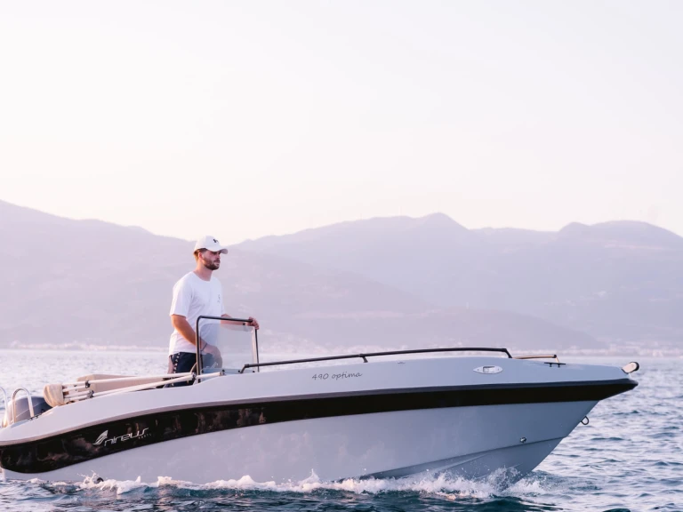 Noleggio Barca a motore a Marina Aliki – Nireus Optima 490