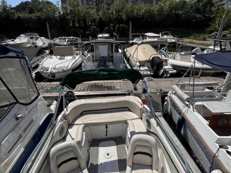 Noleggio Barca a motore Chris Craft con patente nautica