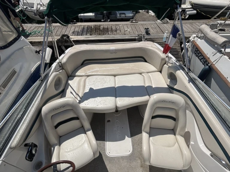 Noleggiare una Chris Craft Chris Craft 210 CC a Mandelieu-la-Napoule