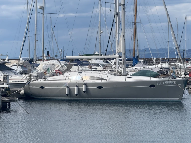 Noleggio Barca a vela a Muggia – Elan Elan 434