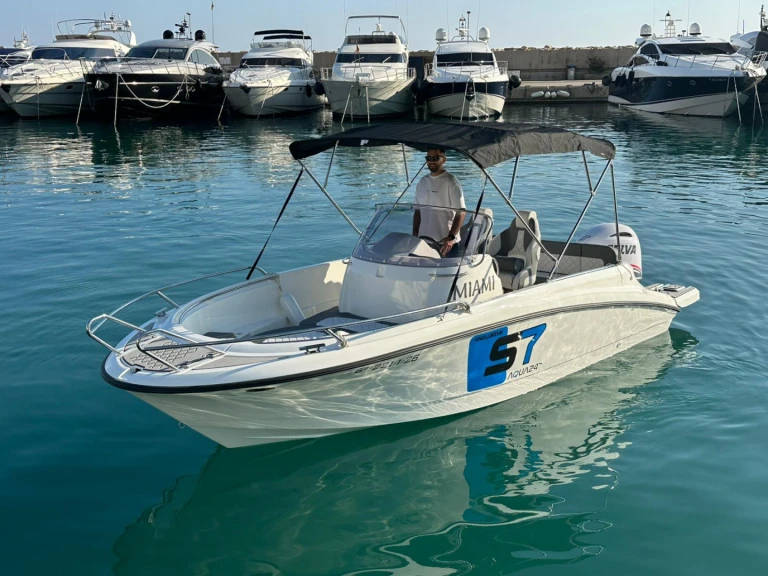 Noleggio Barca a motore a Altea – Astec Open 480