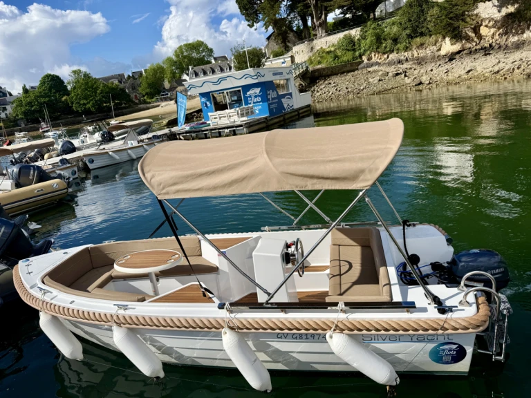 Noleggio a Combrit – Silver Yacht Silver 495 su SamBoat