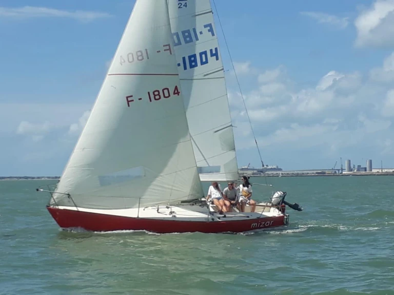 Noleggio a La Rochelle – J Composites J 24 su SamBoat