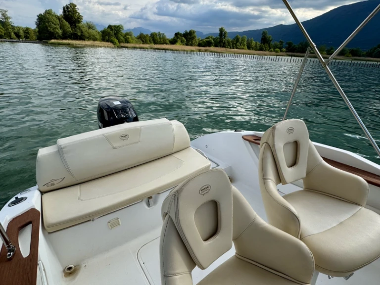 Noleggio Barca a motore con o senza skipper Sessa Marine a Aix-les-Bains