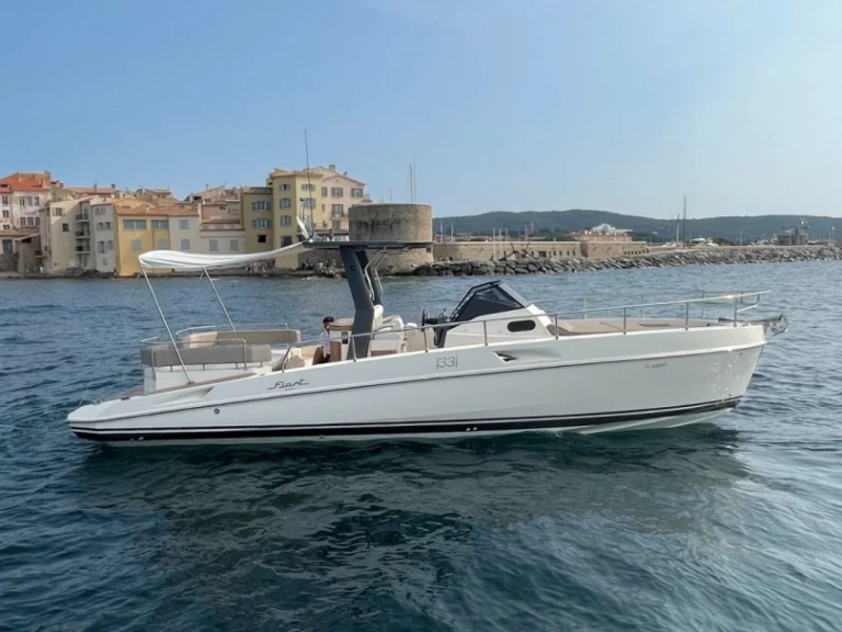 Noleggio Barca a motore con o senza skipper Fiart a Port Grimaud