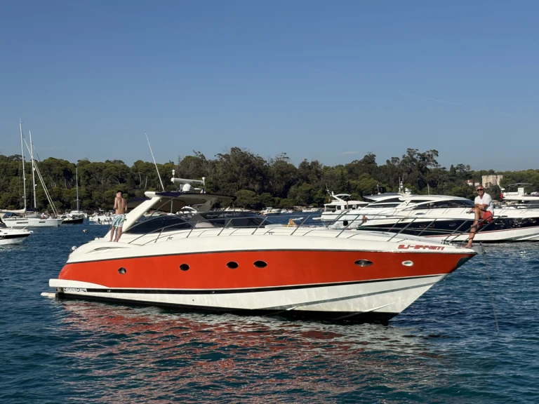Noleggio a Golfe-Juan – Sunseeker Predator 56 su SamBoat