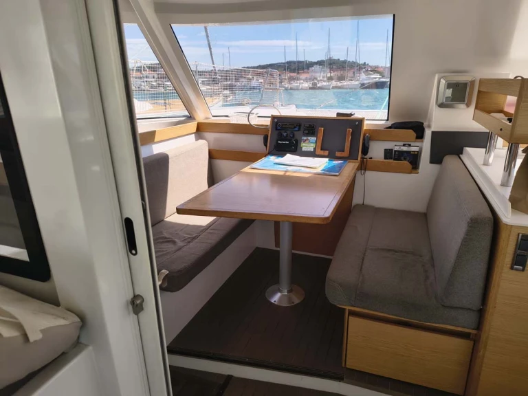 Noleggio barche Murter-Kornati economico Nautitech 40