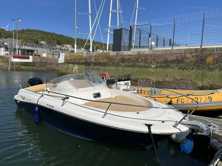 Noleggio Barca a motore con o senza skipper Jeanneau a Fécamp