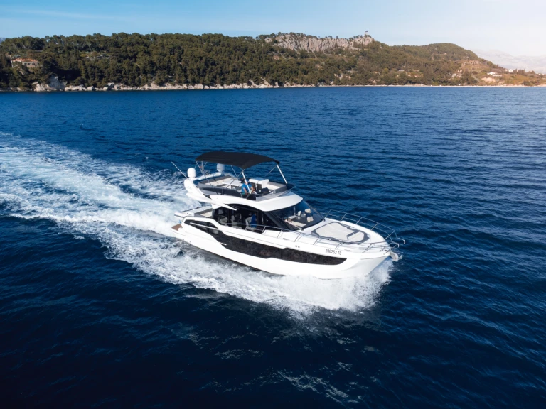 Noleggio Barca a motore Galeon con patente nautica