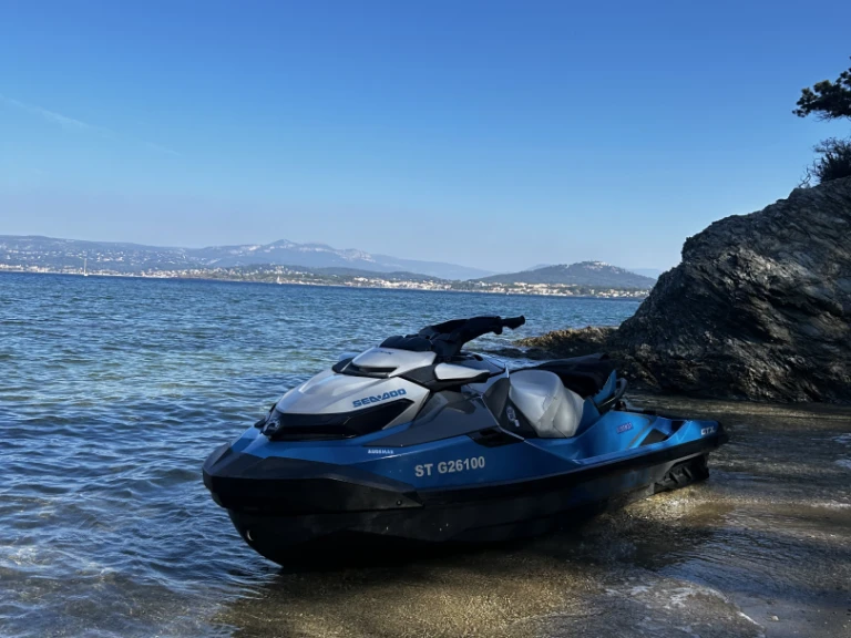 Noleggio barche Sea-Doo 170 gtx a Hyères su Samboat