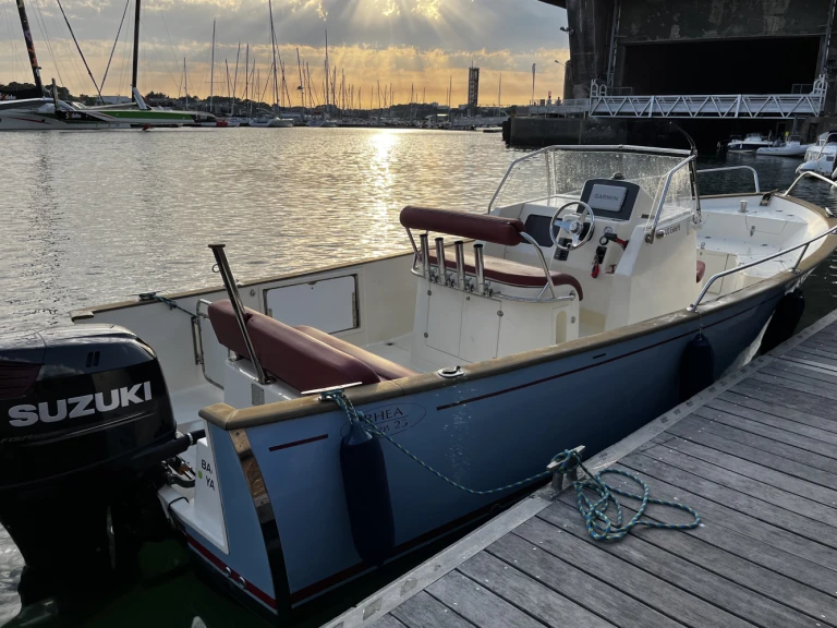 Noleggio Barca a motore Rhea con patente nautica