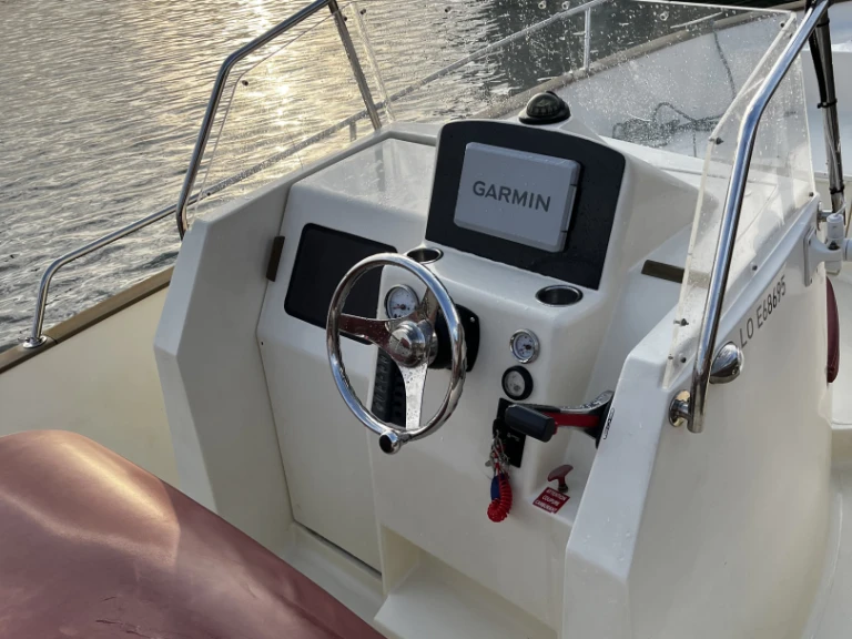 Noleggio a Lorient – Rhea Open 23 su SamBoat