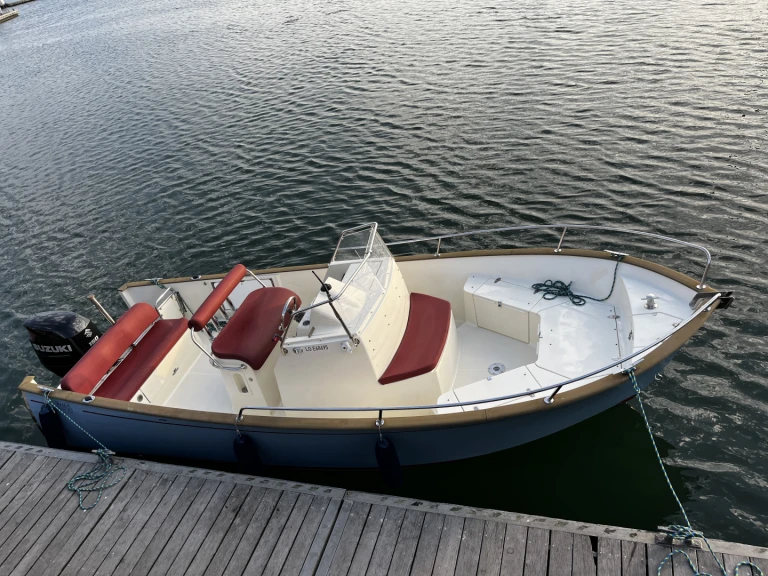 Noleggio barche Lorient economico Open 23