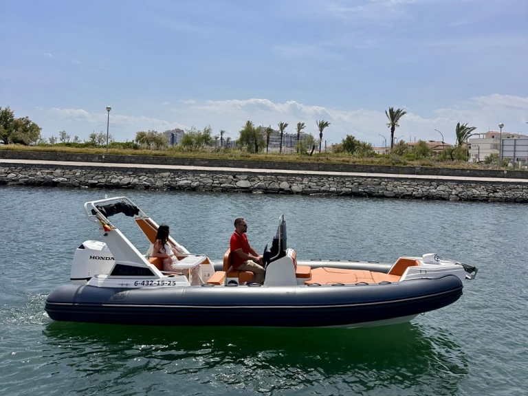 Noleggio barche Empuriabrava economico 650 Topline
