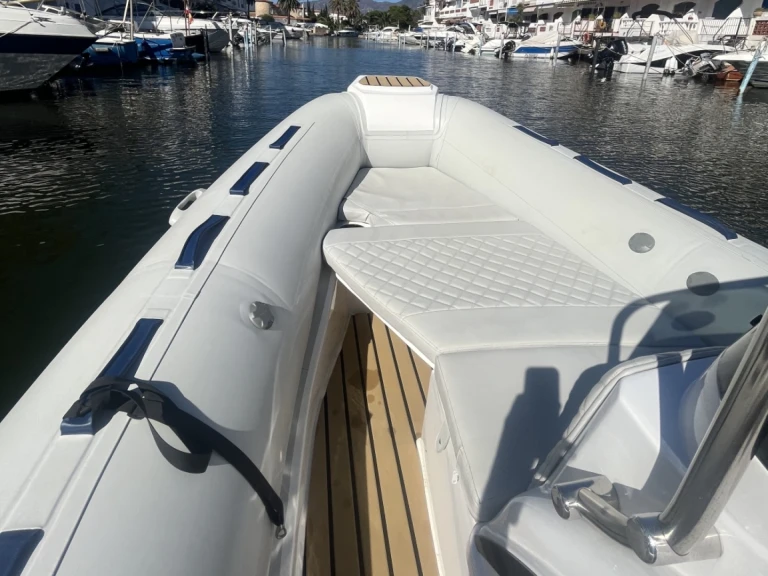 Noleggio Gommone Tiger con patente nautica