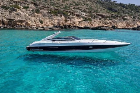 Barca a motore a noleggio a Beaulieu-sur-Mer al miglior prezzo