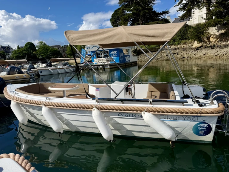 Silver Yacht Silver 495 da affittare a  Combrit