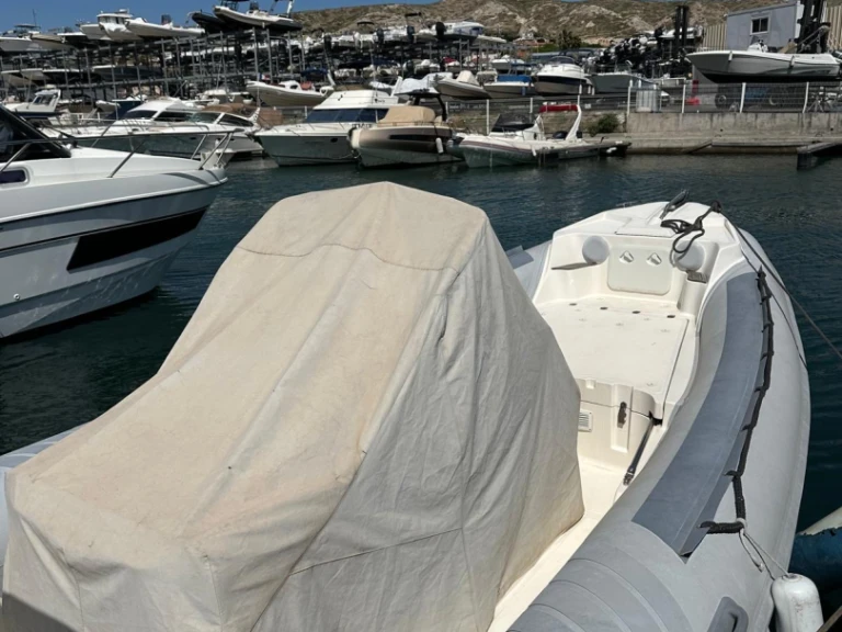 Noleggio Gommone a Marsiglia – Lomac Lomac 790 IN