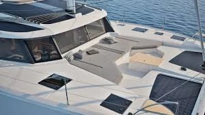 Noleggio Catamarano Fountaine Pajot con patente nautica