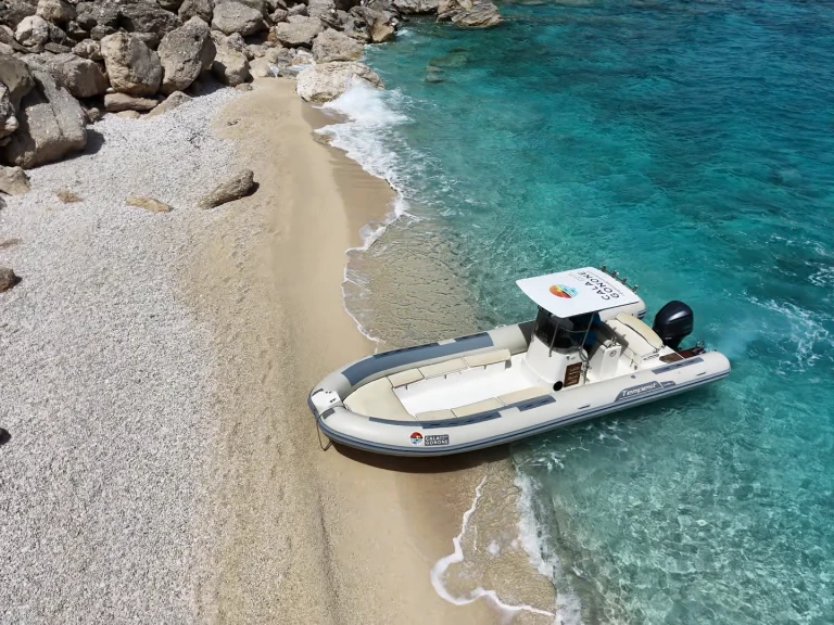 Gommone a noleggio a Cala Gonone al miglior prezzo