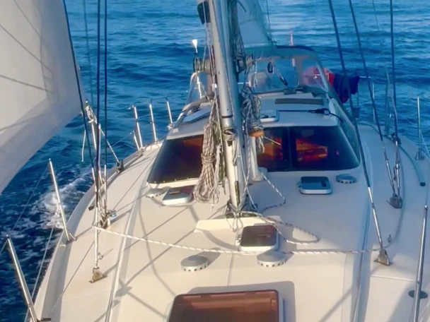 Noleggio Barca a vela a Lisbona – Jeanneau Espace 1100