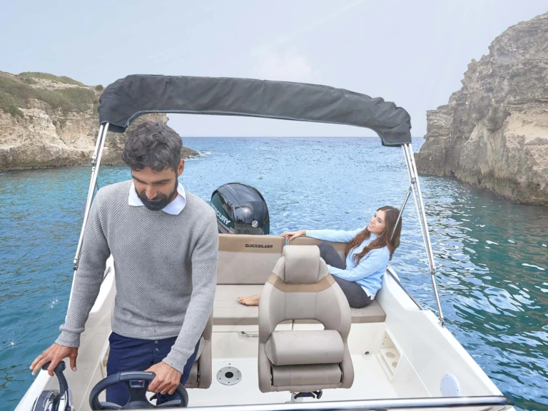 Quicksilver Activ 605 Sundeck da affittare a  Llançà