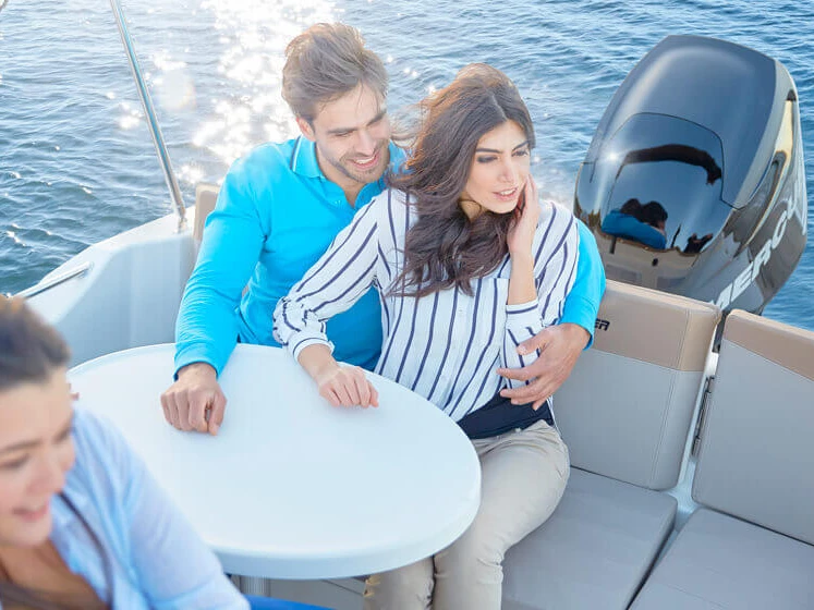 Noleggio barche Llançà economico Activ 605 Sundeck
