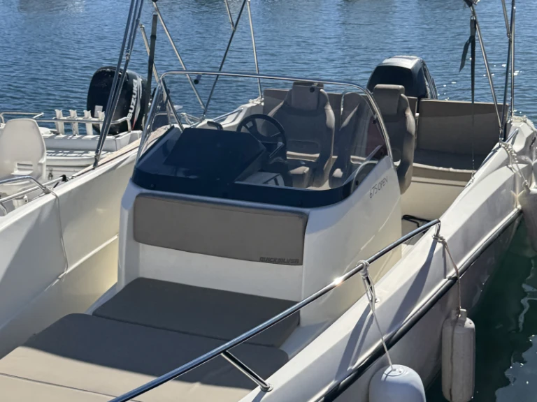 Noleggio a Six-Fours-les-Plages – Quicksilver Quicksilver 675 Open Activ su SamBoat