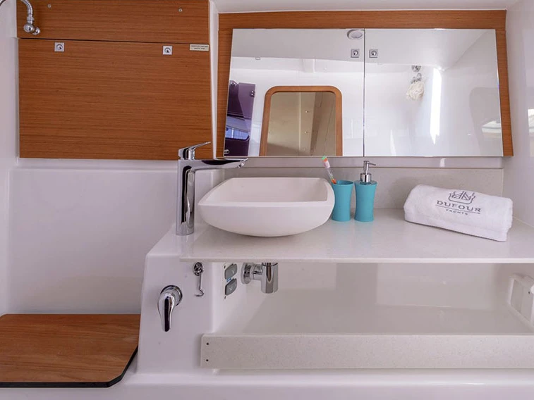 Noleggio barche Lávrio economico Dufour 430 Grand Large