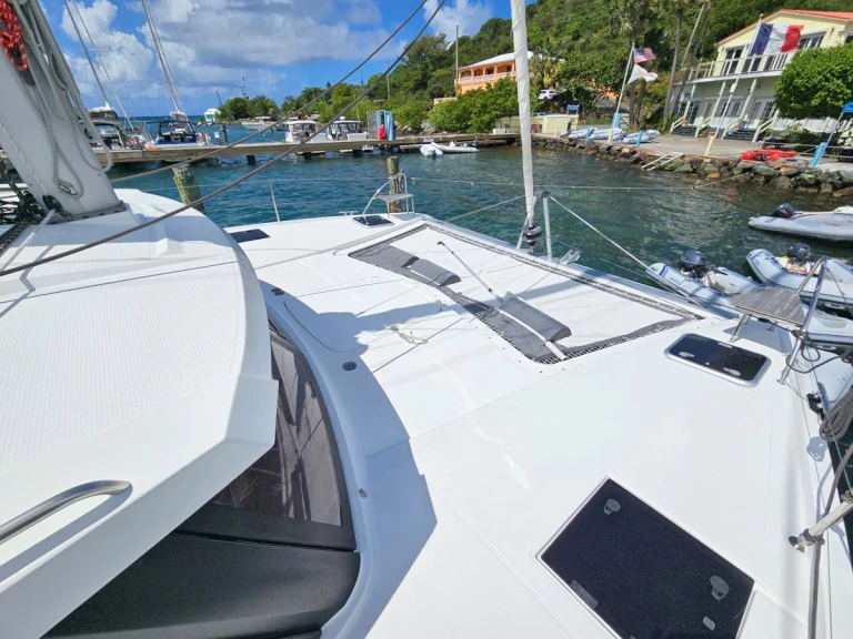 Noleggiare una Fountaine Pajot Isla 40 a Frenchtown