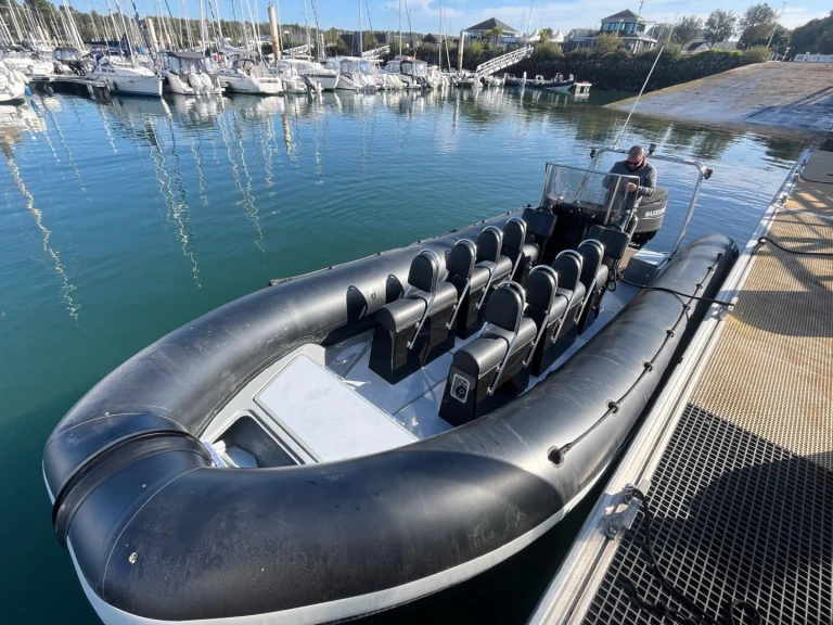 Noleggio barche Capelli Tempest 750 Work a La Forêt-Fouesnant su Samboat